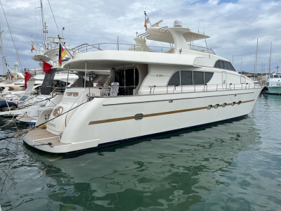 23m Luxus Motoryacht PR Marine 2300 James Bond 007