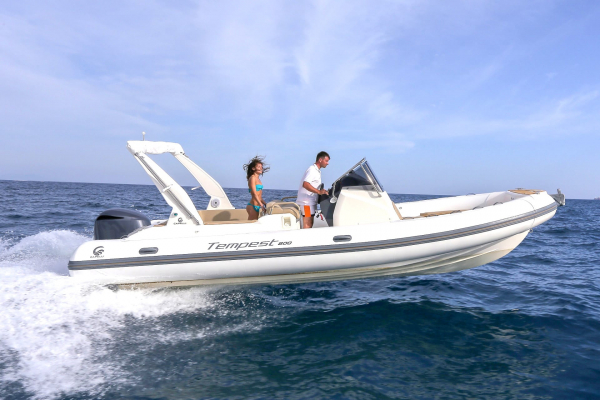 Sportboot Tempest 800 12 Pax Tagescharter Pollensa