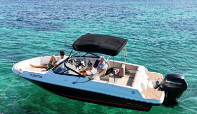 Bayliner VR4